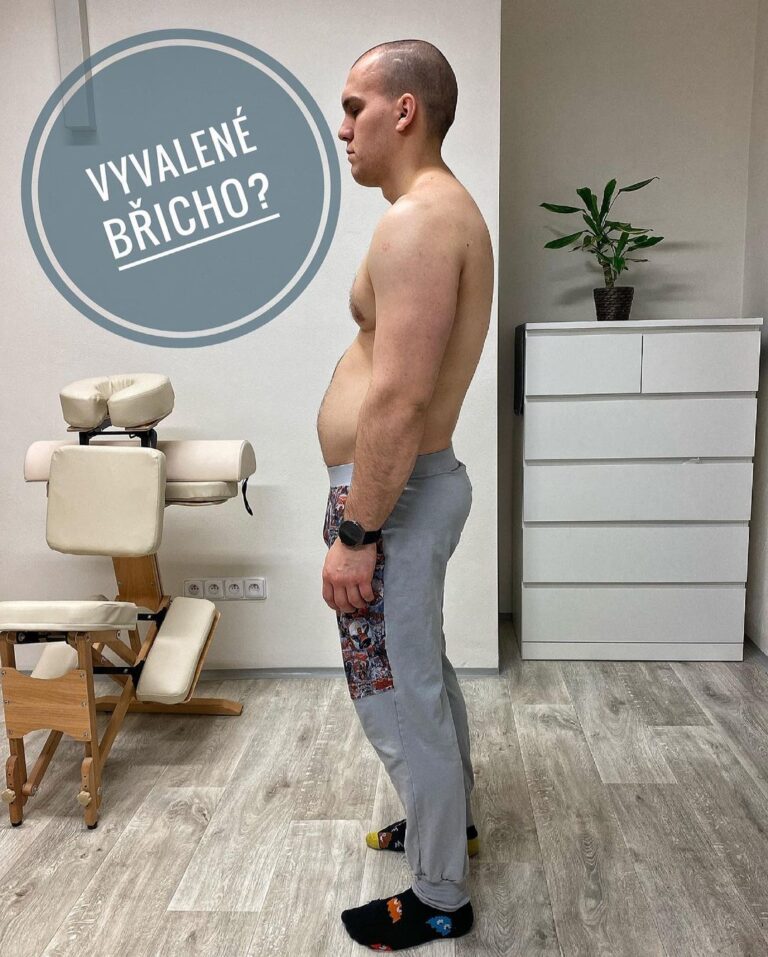 Vypouklé břicho se dá jednoduše schovat napřímením